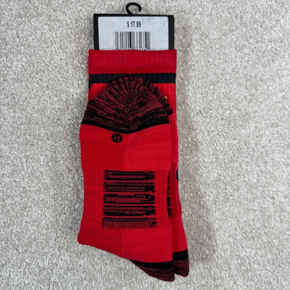 Strideline Wisconsin Badgers NCAA Crew Socks Red Black White New NWT Size M L